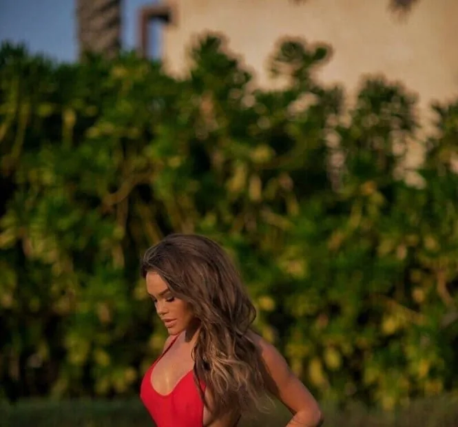 Anna Claire — verified companion photo 3